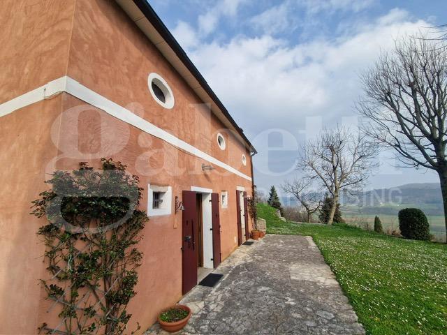 casa indipendente in vendita a Cison di Valmarino