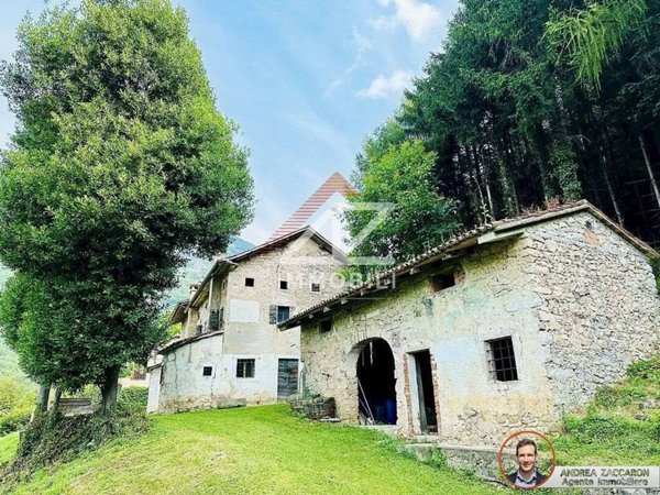 casa indipendente in vendita a Cison di Valmarino in zona Tovena