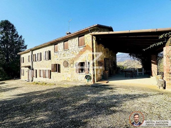 casa indipendente in vendita a Cison di Valmarino