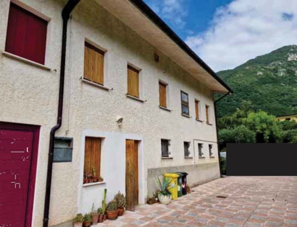 casa indipendente in vendita a Cison di Valmarino