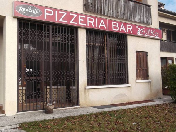 negozio in vendita a Cison di Valmarino