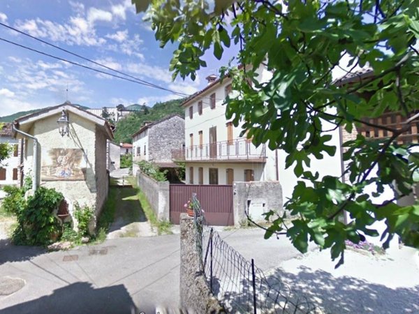 casa indipendente in vendita a Cison di Valmarino
