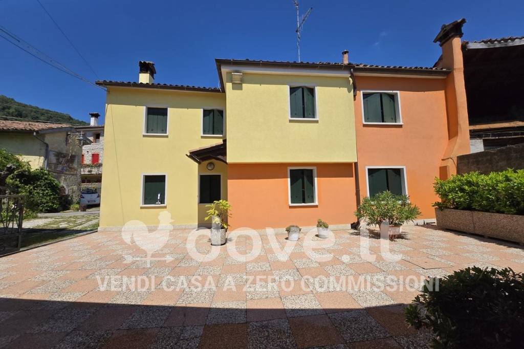 casa indipendente in vendita a Cison di Valmarino