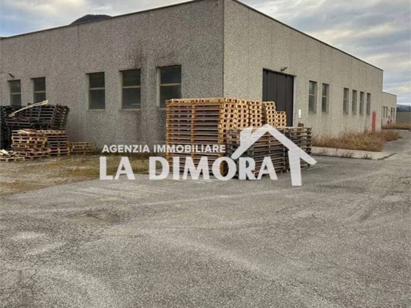 locale commerciale in vendita a Cison di Valmarino