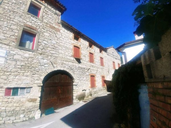 appartamento in vendita a Cison di Valmarino in zona Tovena
