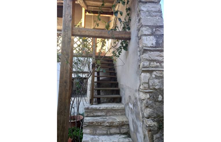 casa indipendente in vendita a Cison di Valmarino in zona Tovena