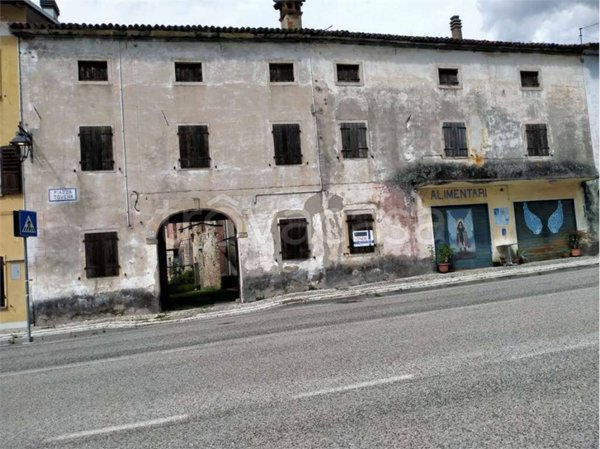 casa indipendente in vendita a Cison di Valmarino in zona Tovena