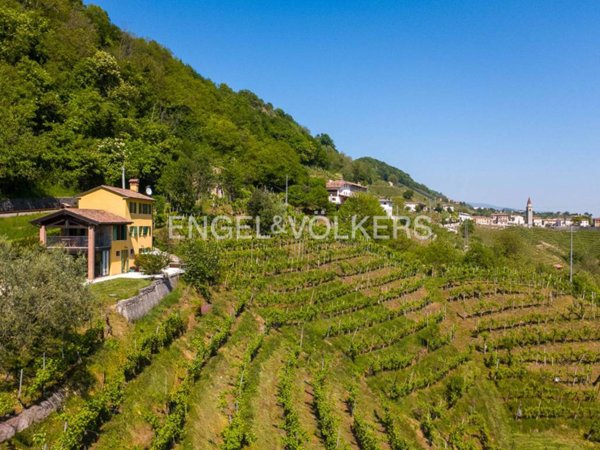 casa indipendente in vendita a Cison di Valmarino