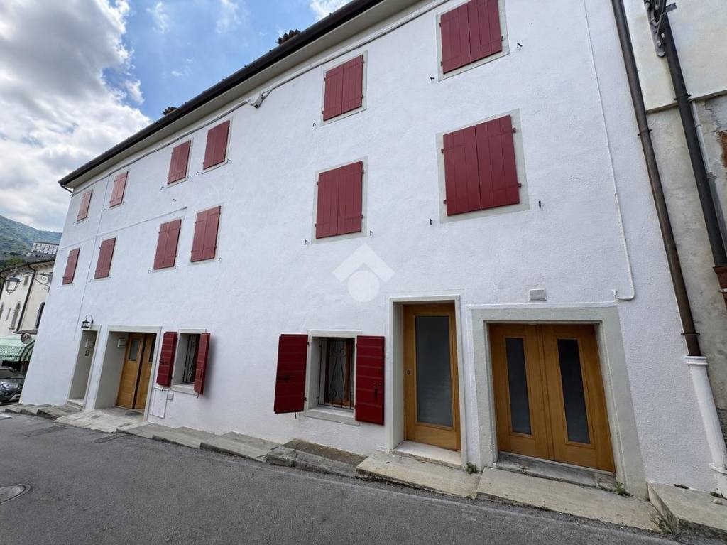 casa indipendente in vendita a Cison di Valmarino