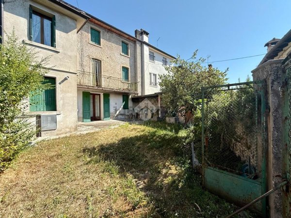 casa semindipendente in vendita a Cison di Valmarino