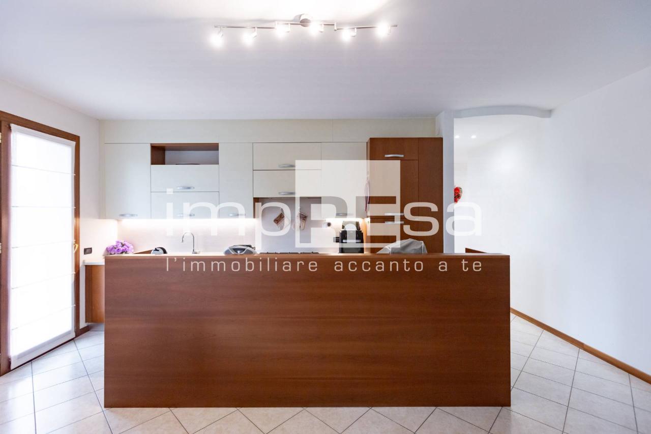 appartamento in vendita a Codognè in zona Cimetta