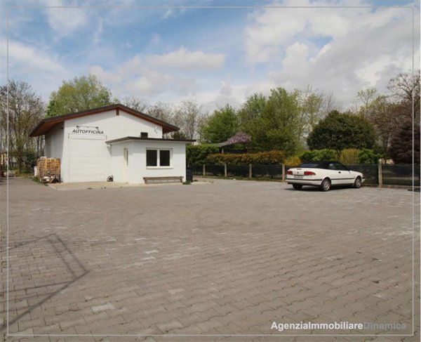 locale commerciale in vendita a Codognè