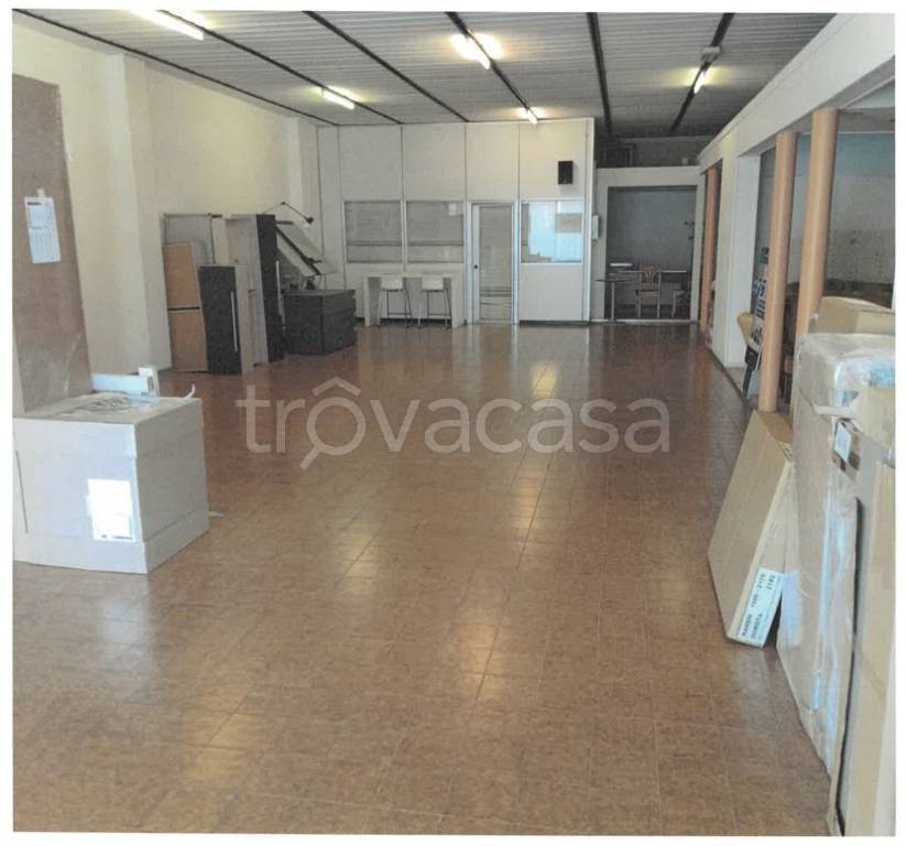 locale commerciale in vendita a Codognè
