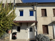 casa indipendente in vendita a Colle Umberto