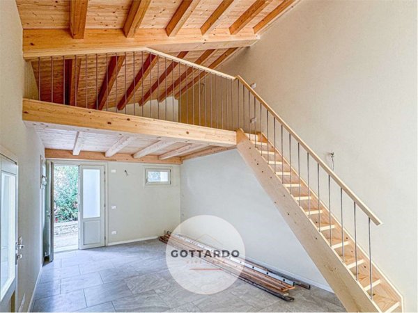 appartamento in vendita a Colle Umberto