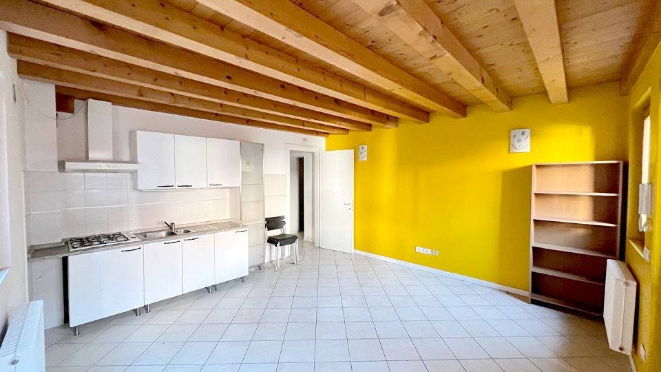 appartamento in vendita a Colle Umberto