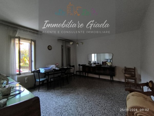 casa indipendente in vendita a Colle Umberto in zona San Martino