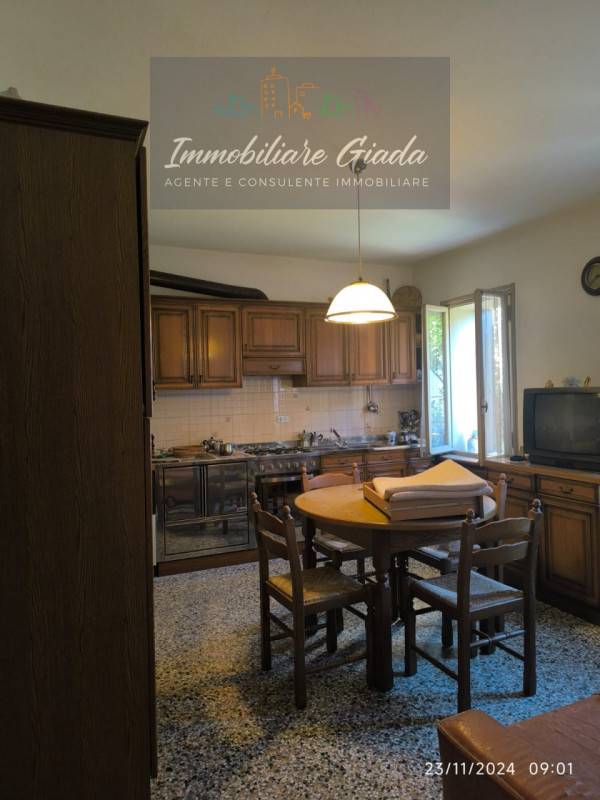 casa indipendente in vendita a Colle Umberto in zona San Martino