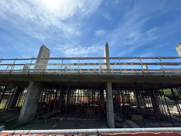 casa indipendente in vendita a Colle Umberto in zona San Martino