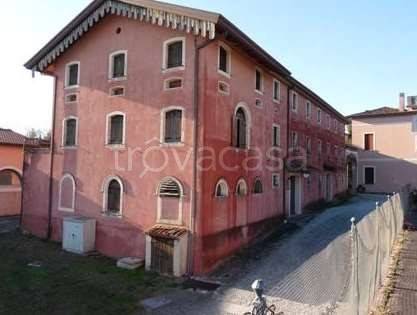 ufficio in vendita a Colle Umberto