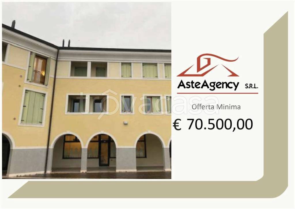 appartamento in vendita a Colle Umberto