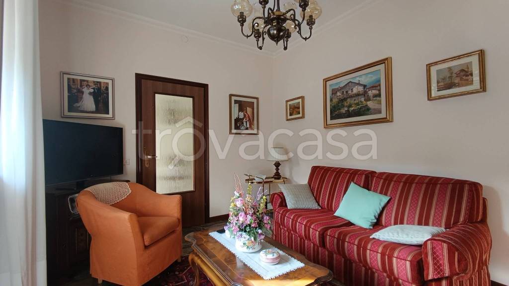 appartamento in vendita a Colle Umberto