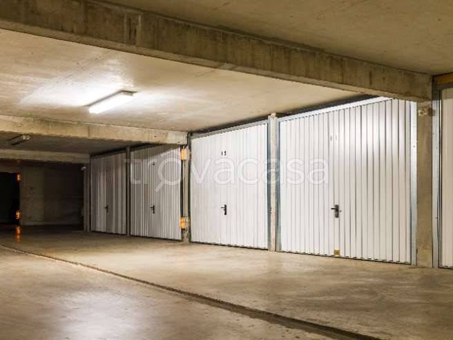 locale di sgombero in vendita a Colle Umberto