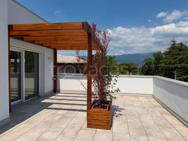 appartamento in vendita a Colle Umberto