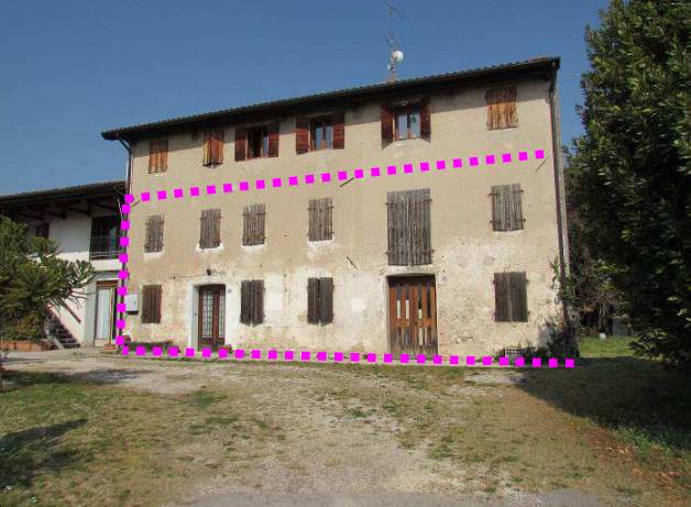 casa indipendente in vendita a Colle Umberto