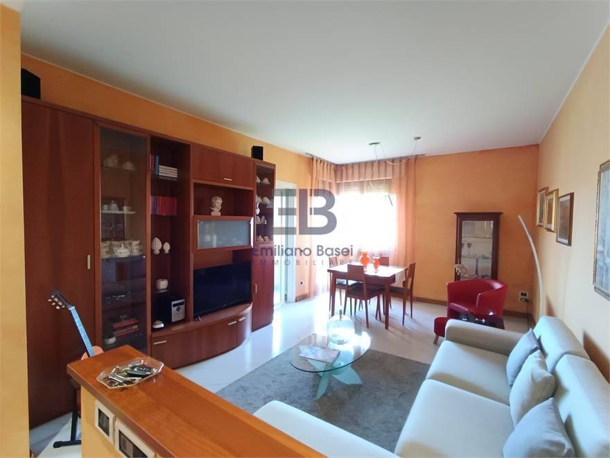 appartamento in vendita a Colle Umberto