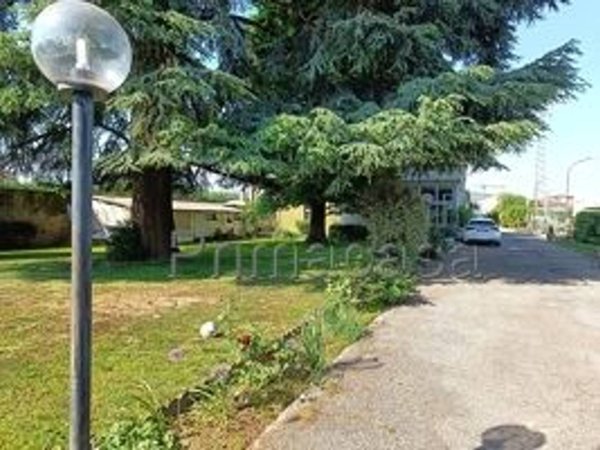 appartamento in vendita a Colle Umberto