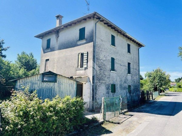 casa indipendente in vendita a Conegliano