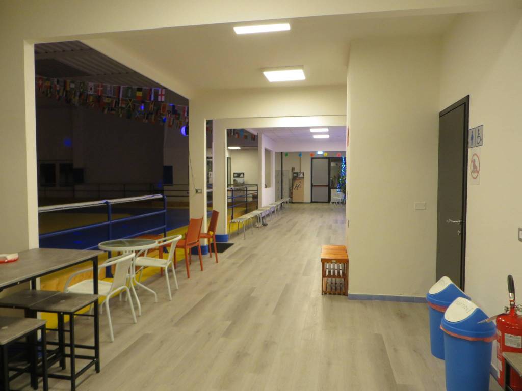 negozio in vendita a Conegliano