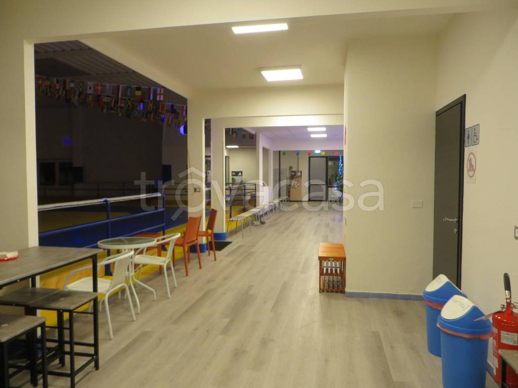 negozio in vendita a Conegliano