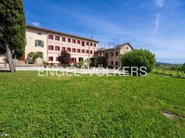 casa indipendente in vendita a Conegliano