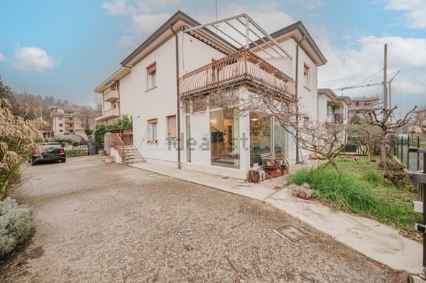 casa indipendente in vendita a Conegliano
