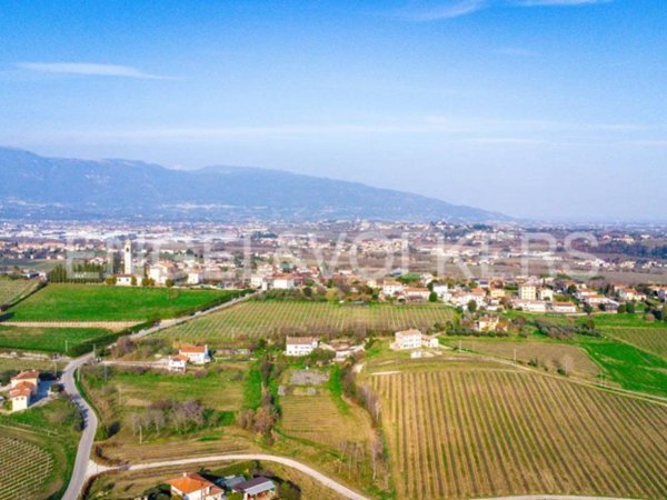 casa indipendente in vendita a Conegliano