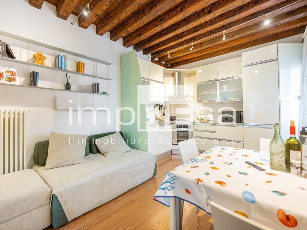 casa indipendente in vendita a Conegliano