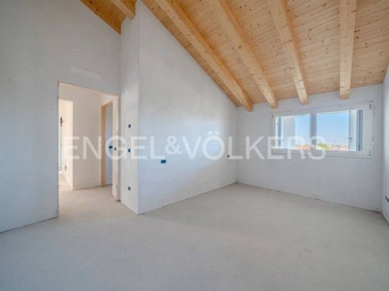 appartamento in vendita a Conegliano in zona Campolongo