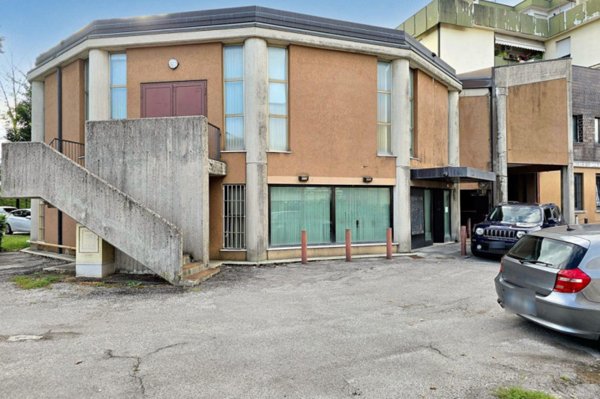 ufficio in vendita a Conegliano