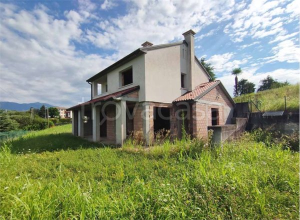 casa indipendente in vendita a Conegliano