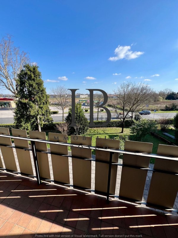 appartamento in vendita a Conegliano in zona Parè
