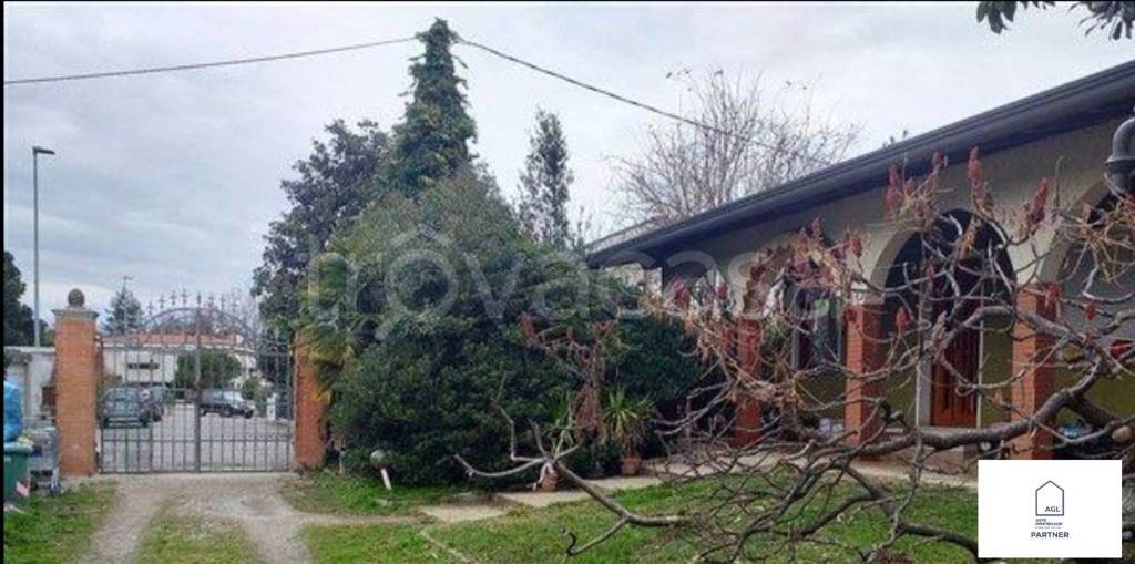 casa indipendente in vendita a Conegliano