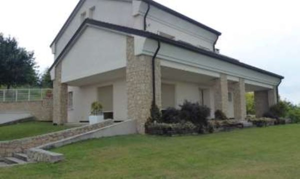 casa indipendente in vendita a Conegliano