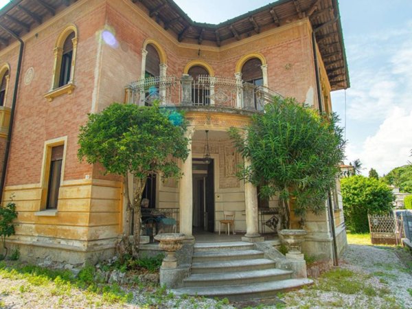 casa indipendente in vendita a Conegliano