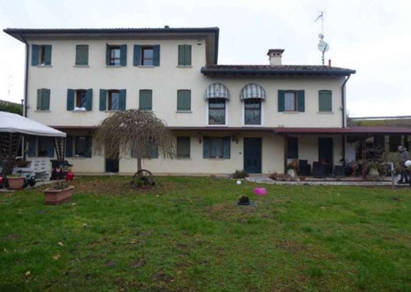 casa indipendente in vendita a Conegliano