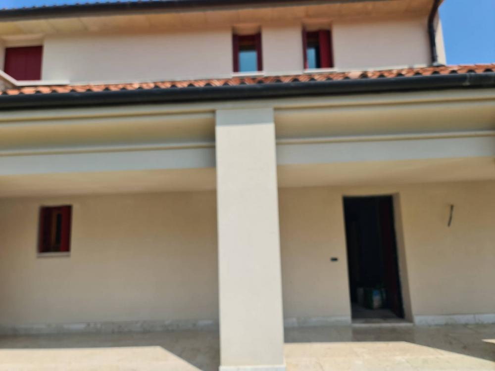 casa indipendente in vendita a Conegliano in zona Scomigo