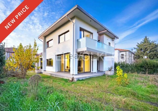 casa indipendente in vendita a Conegliano