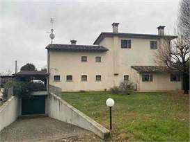casa indipendente in vendita a Conegliano
