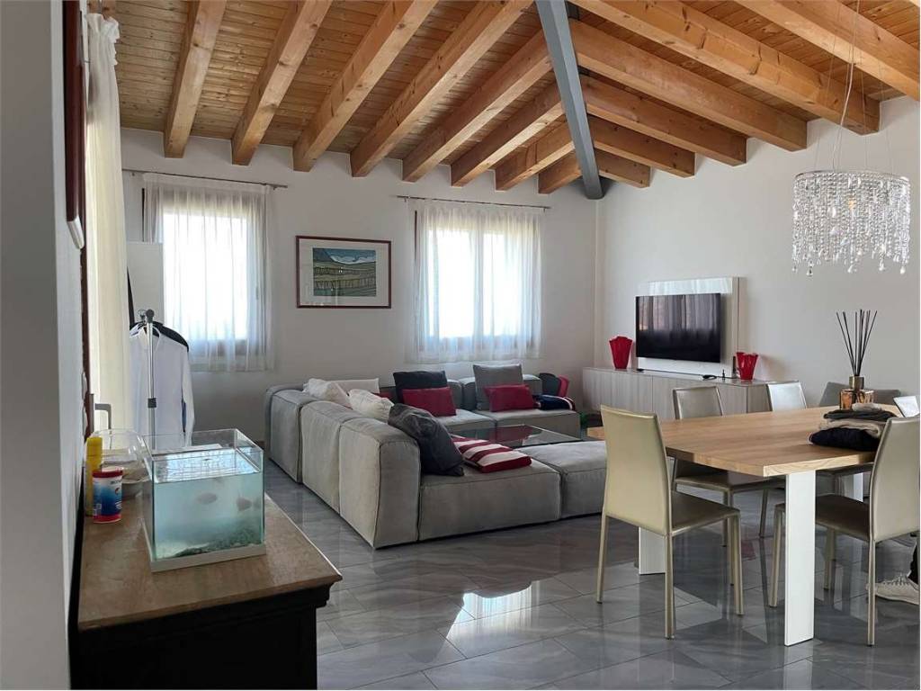 appartamento in vendita a Conegliano